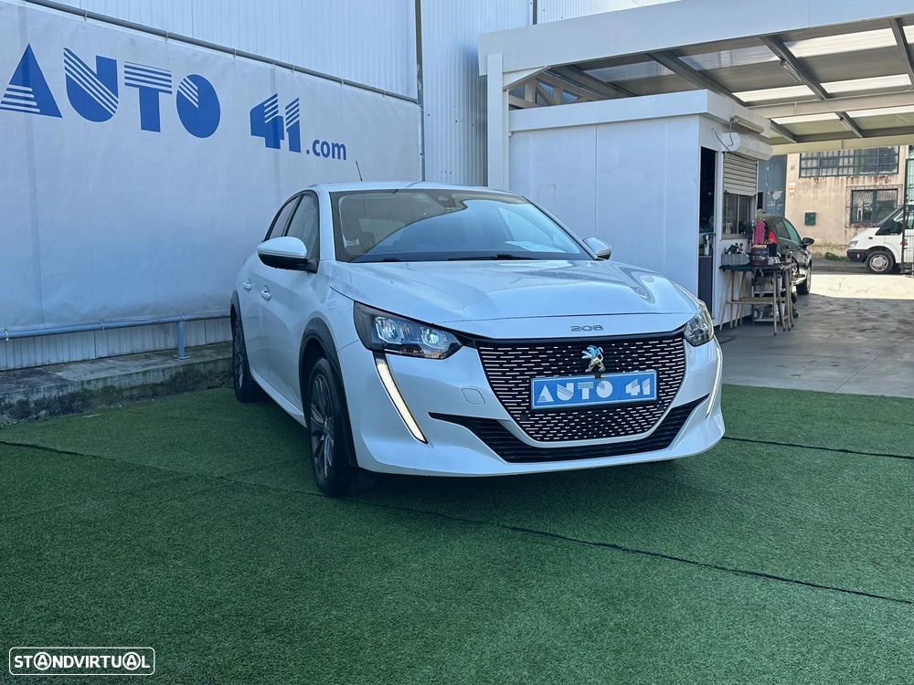 Peugeot e-208 50 kWh Allure Pack - 2