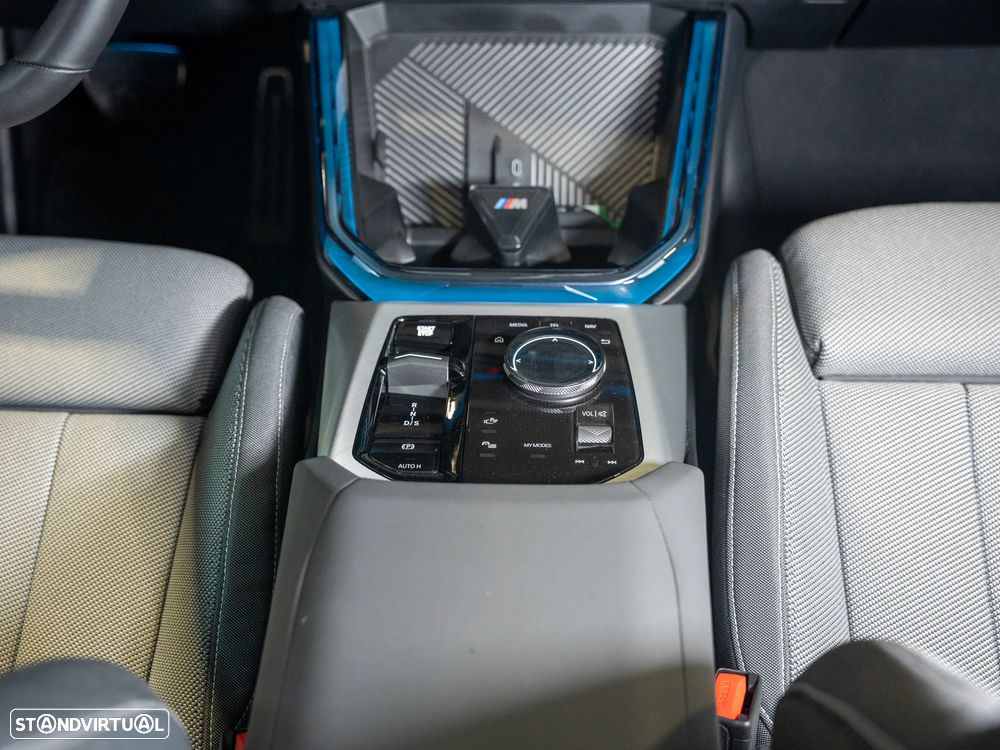 BMW X3 30 e xDrive Pack M Desportivo - 13