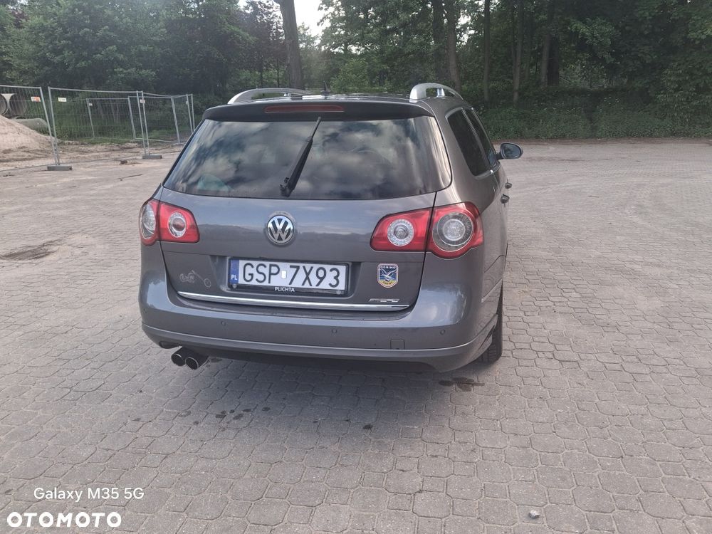Volkswagen Passat - 5