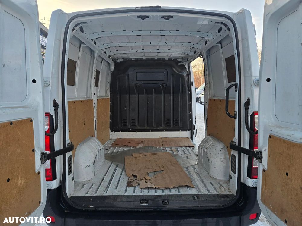 Renault Master L2HI 2.2 DCi 136 CP - 7