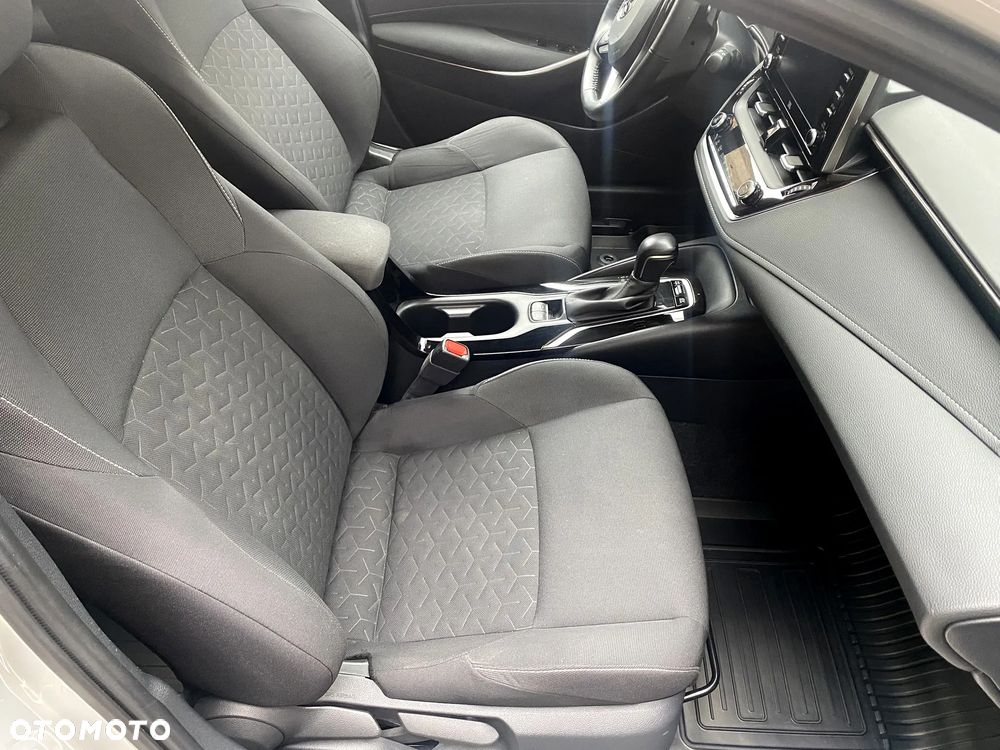 Toyota Corolla 2.0 Hybrid Comfort - 20