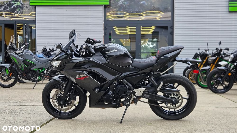 Kawasaki Ninja - 16