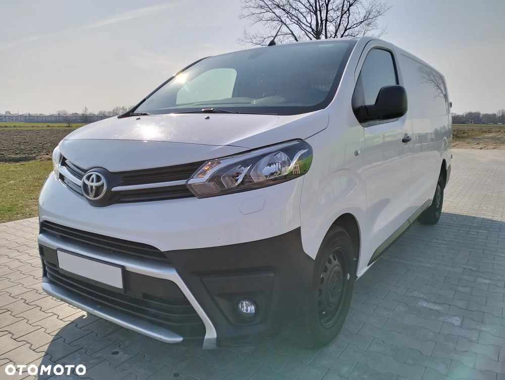 Toyota PROACE - 1