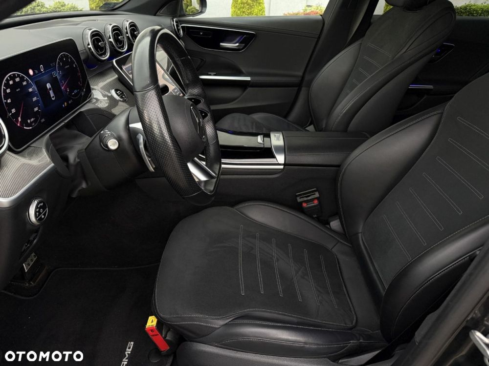 Mercedes-Benz Klasa C 200 9G-TRONIC AMG Line - 17