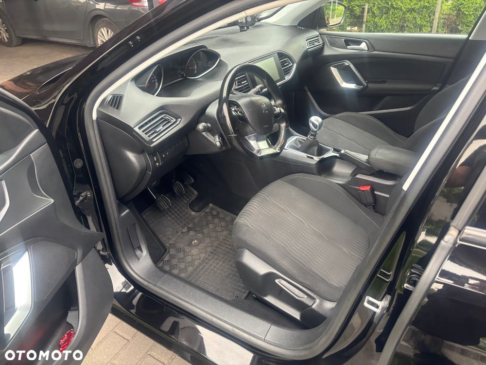 Peugeot 308 1.6 BlueHDi Active S&S - 12