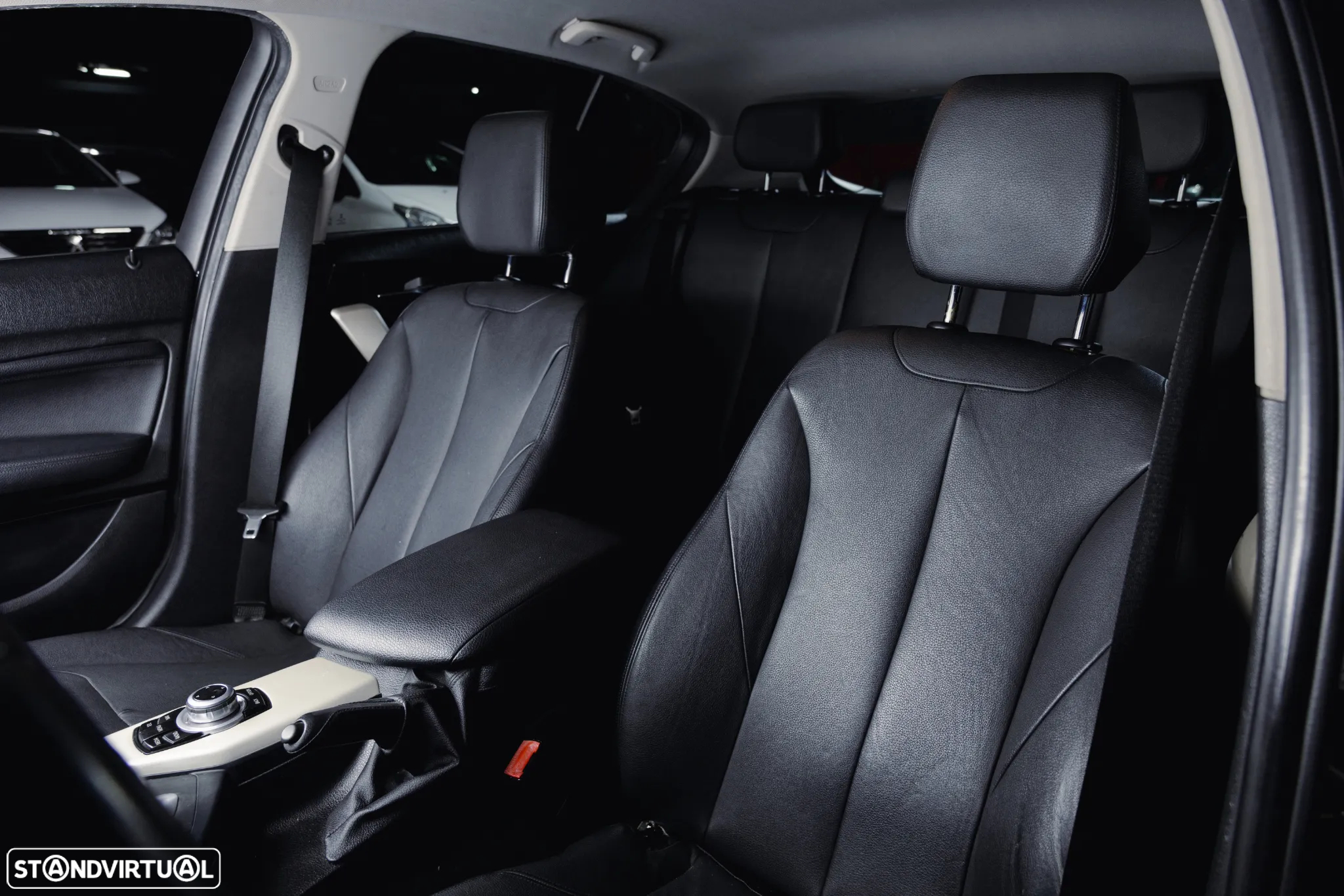 BMW 116 d Advantage Auto - 11