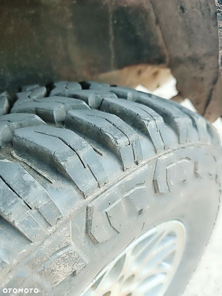 Jeep Cherokee 4.0 Limited - 10