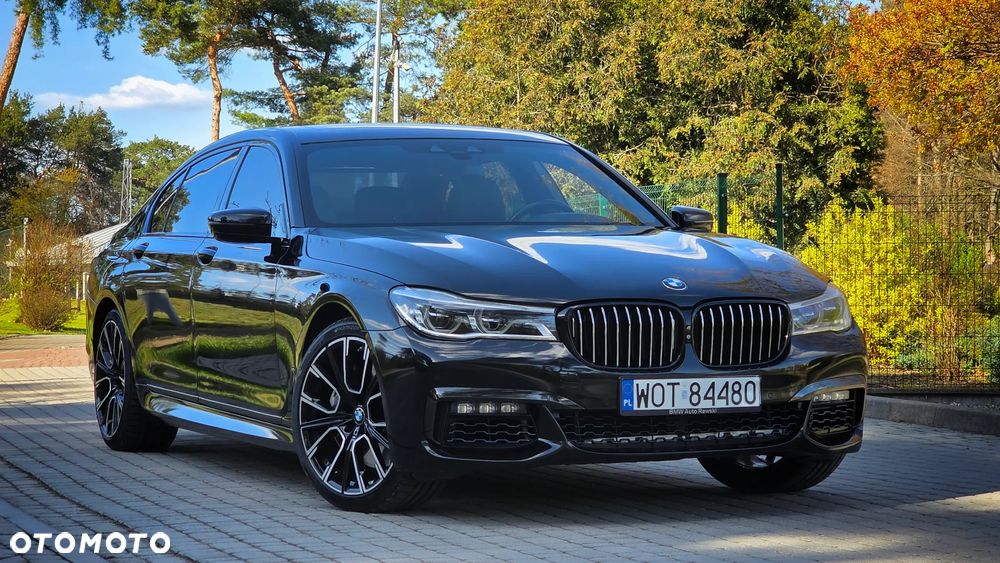 BMW Seria 7 750Li Edition Exclusive - 1