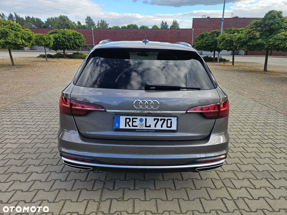 Audi A4 Avant 40 TDI quattro S tronic advanced - 8