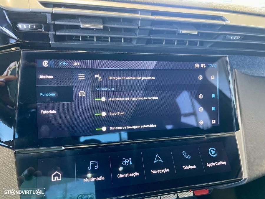 Peugeot 408 1.2 PureTech Allure EAT8 - 21