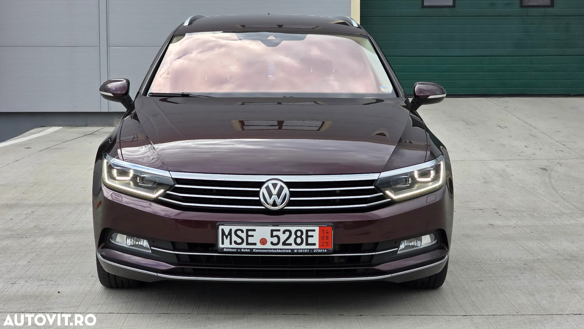 Volkswagen Passat - 21