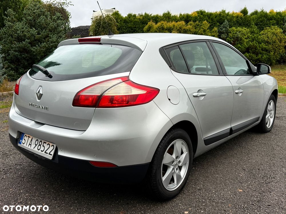 Renault Megane 1.6 16V Dynamique - 10