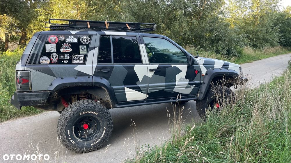 Jeep Grand Cherokee 5.2 Limited - 9