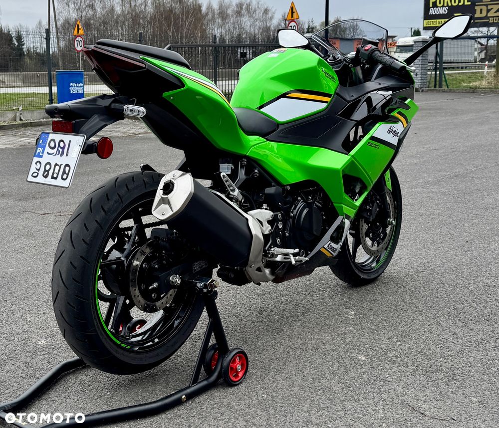 Kawasaki Ninja 500 - 12