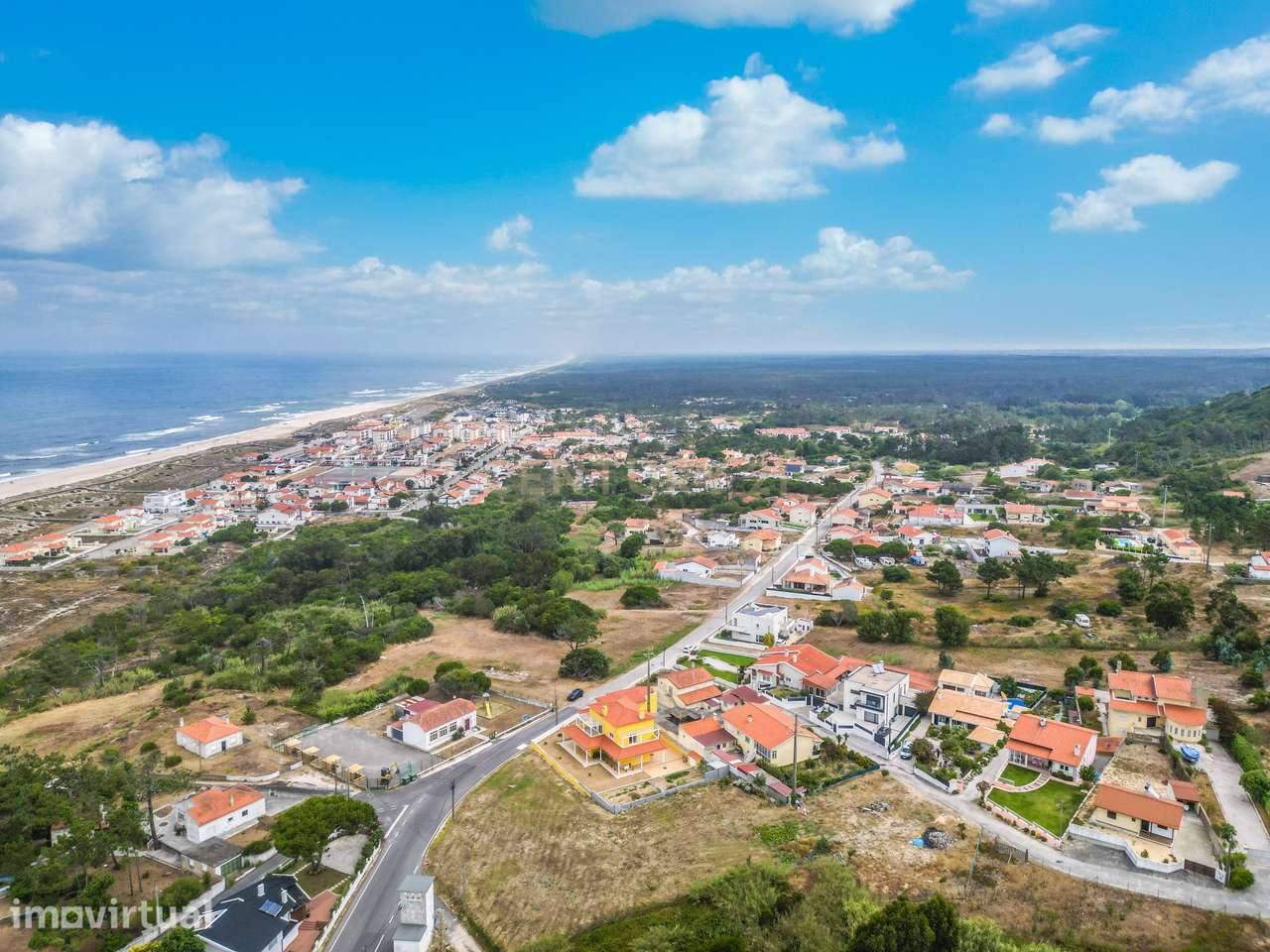Moradia T4 na Murtinheira com Vista Mar, Garagem dupla e jardim - Grande imagem: 4/58
