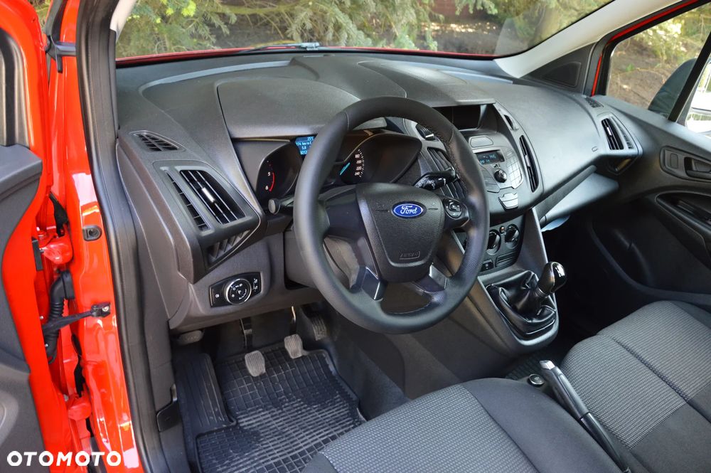 Ford Transit Connect - 34