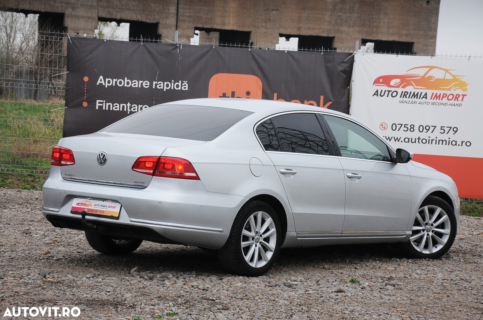 Volkswagen Passat - 5