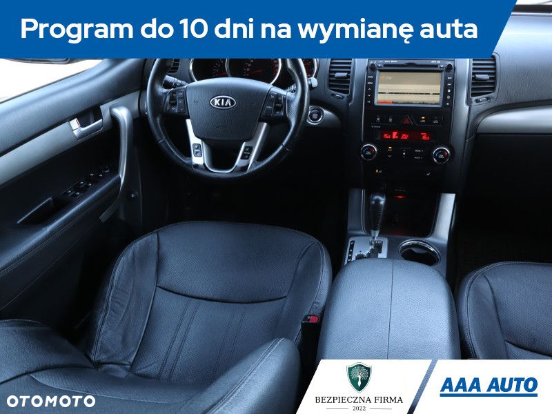 Kia Sorento - 8