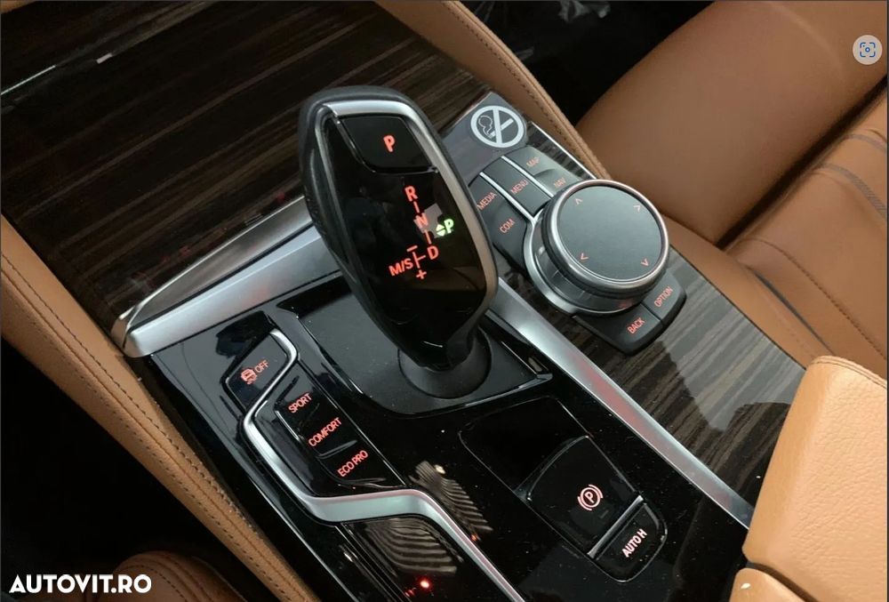 BMW Seria 5 520d EfficientDynamics Edition AT - 13