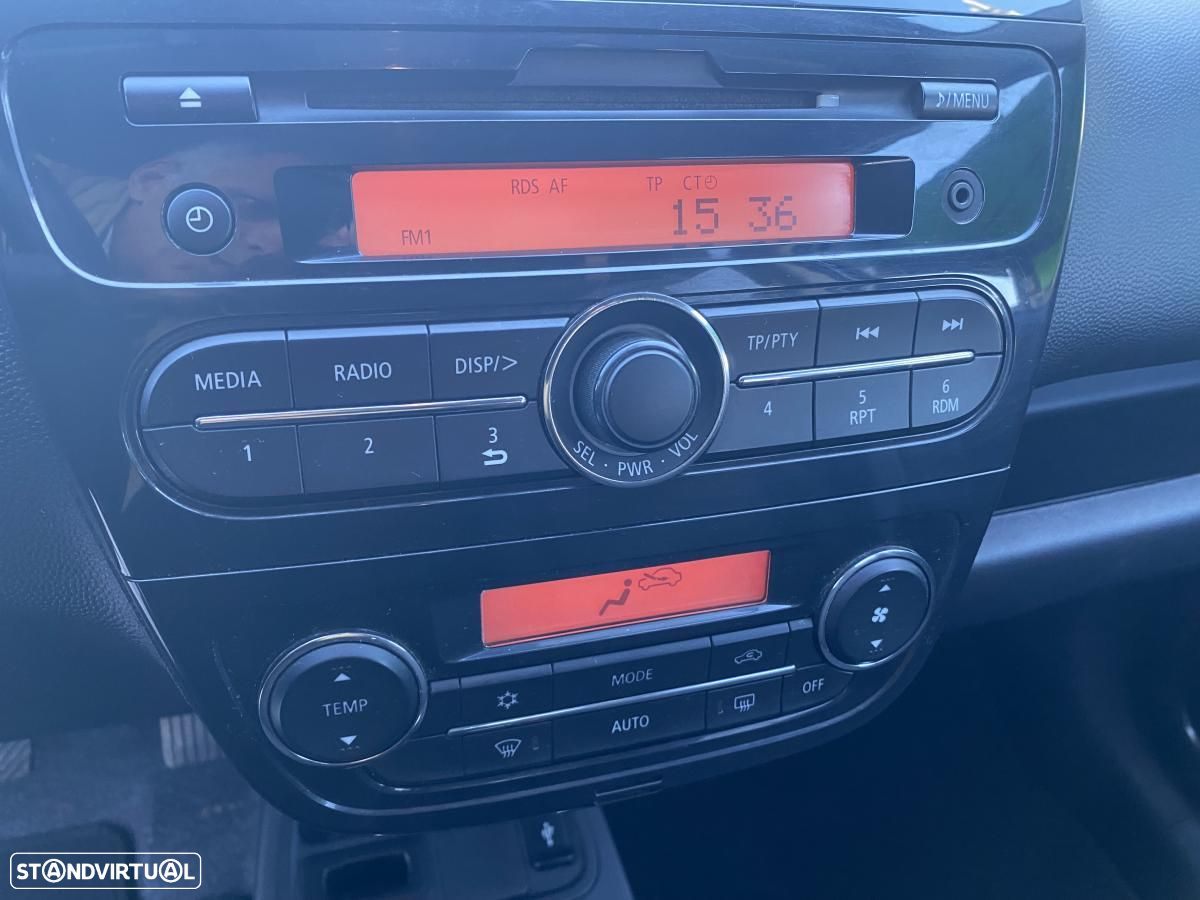 Mitsubishi Space Star - 30