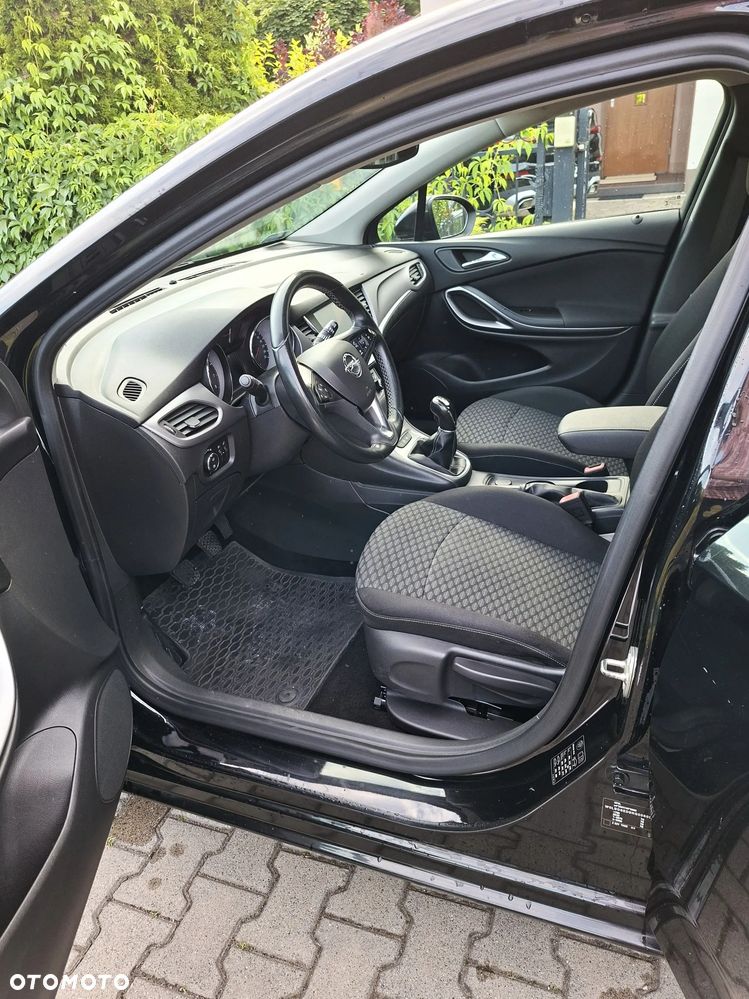Opel Astra 1.4 Enjoy - 11