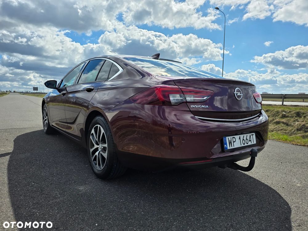 Opel Insignia 1.5 T Enjoy S&S - 12
