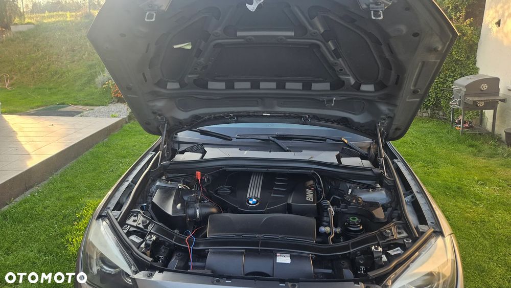 BMW X1 xDrive18d - 6