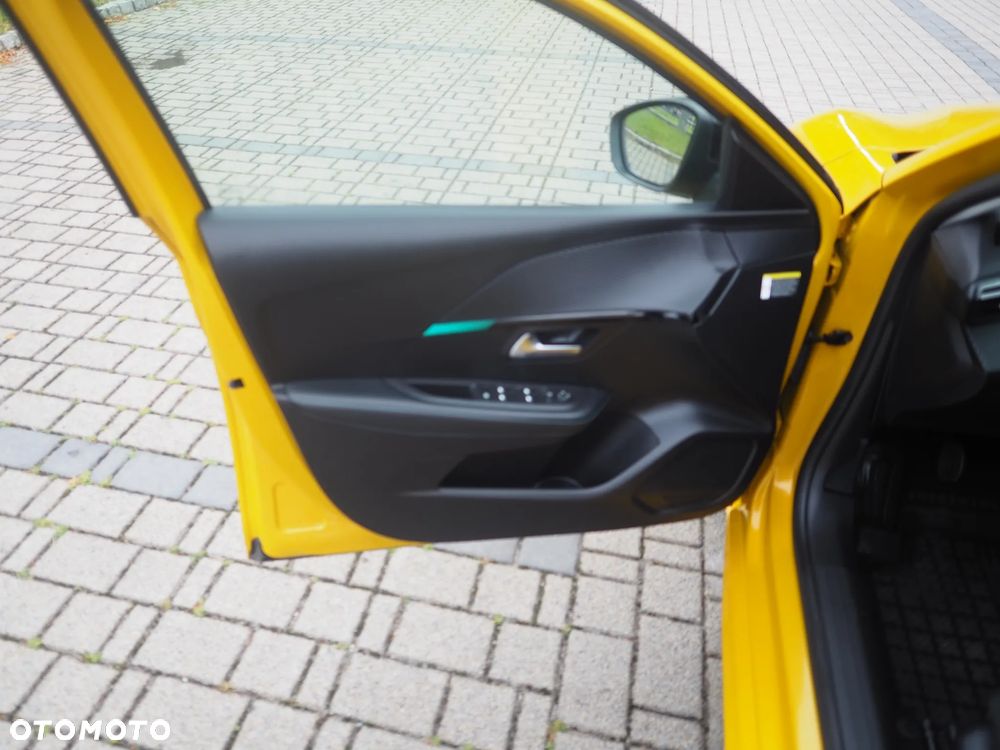 Peugeot 208 1.2 T Allure S&S - 18