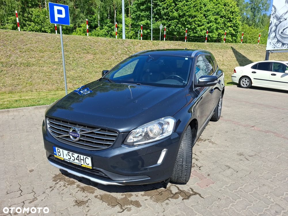 Volvo XC 60 T6 AWD Kinetic - 1