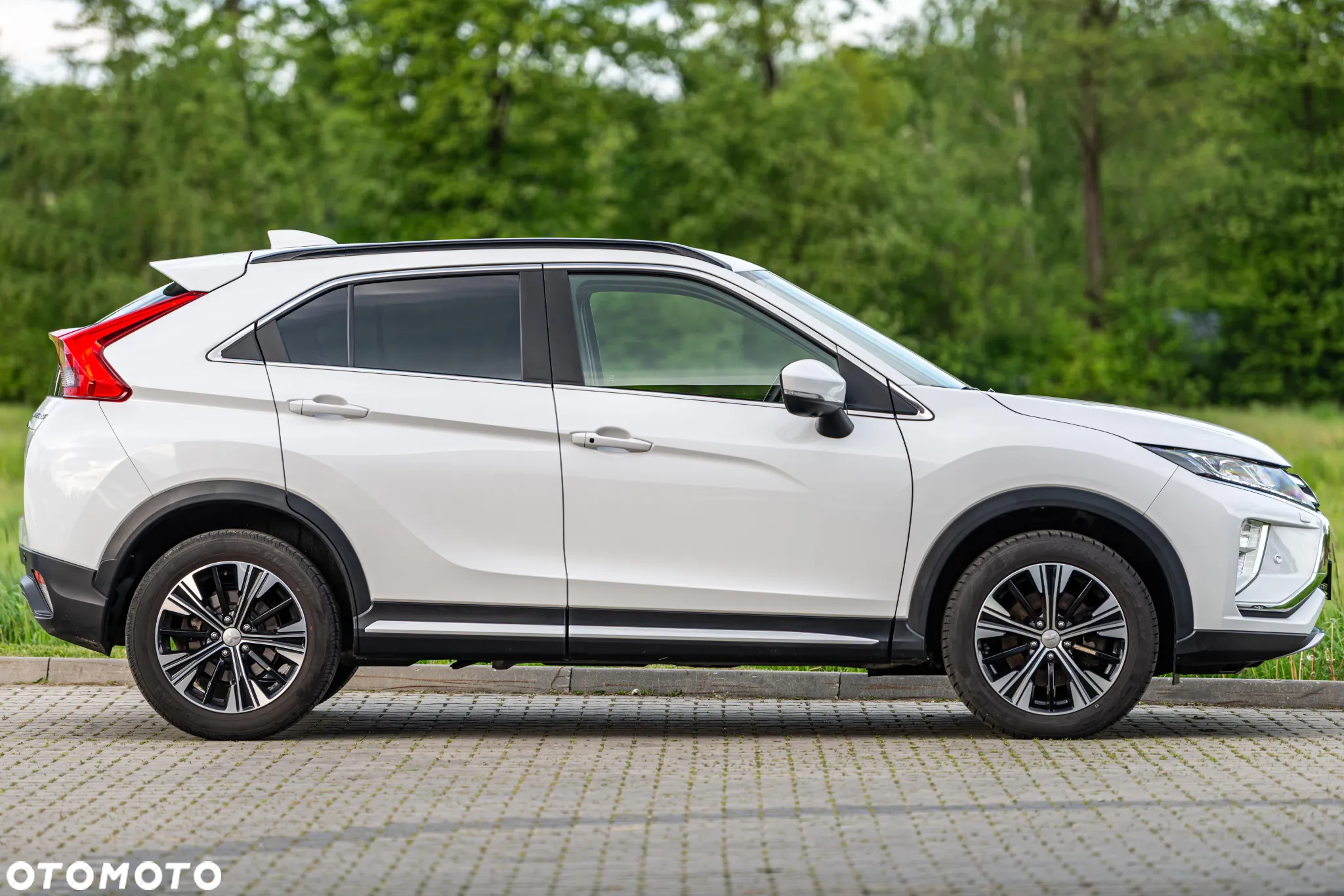 Mitsubishi Eclipse Cross 1.5 T GPF Intense CVT - 19