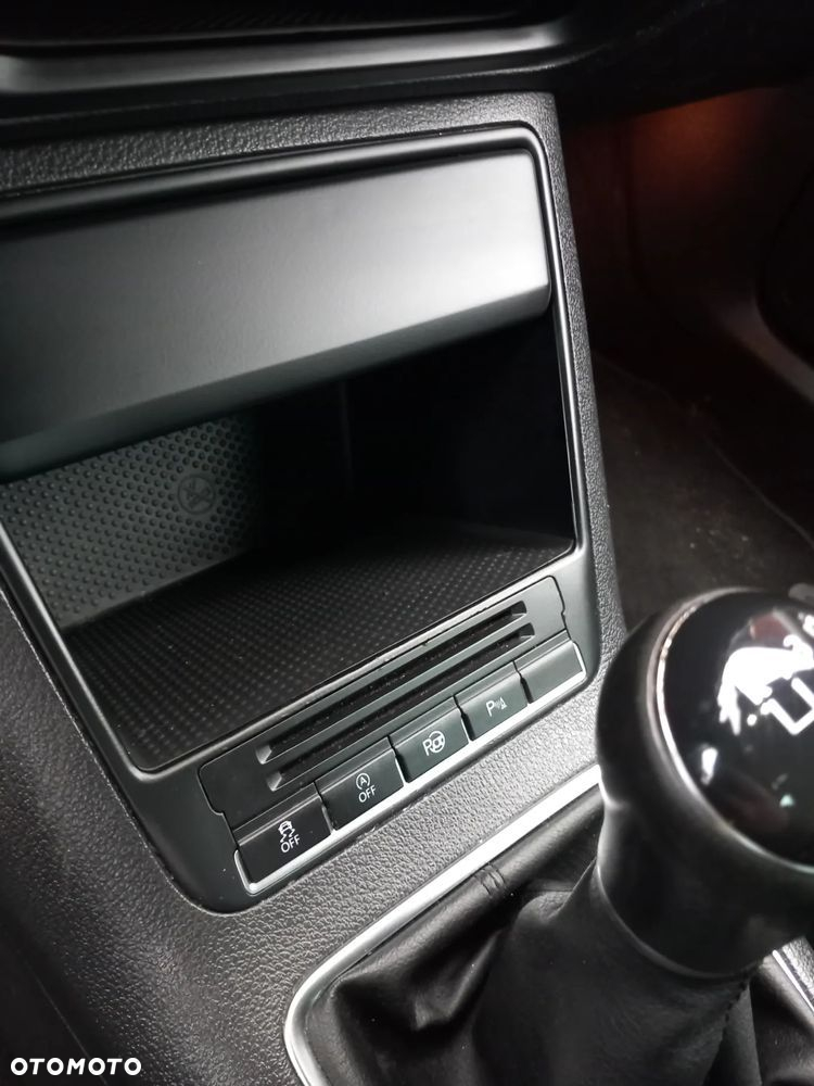 Volkswagen Tiguan - 9
