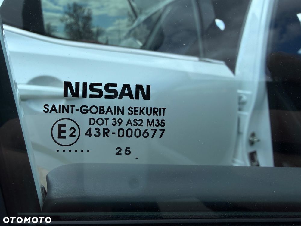 Nissan Qashqai 1.3 DIG-T N-Connecta DCT - 37