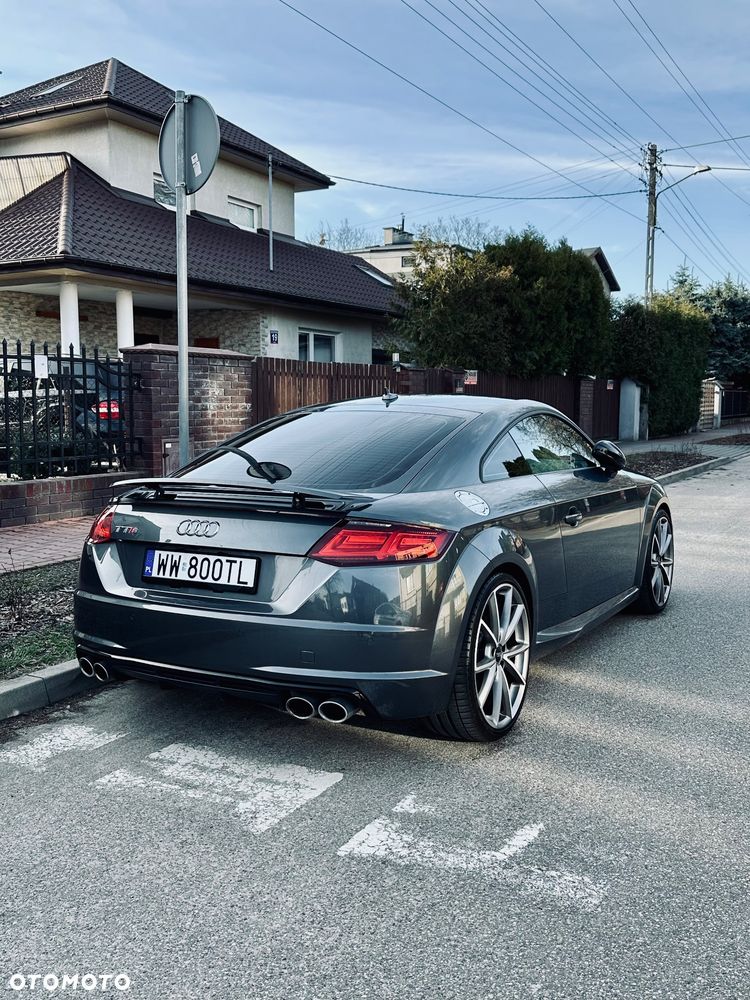 Audi TT S Coupé - 14