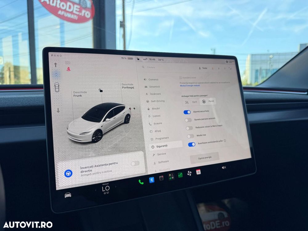 Tesla Model 3 - 31