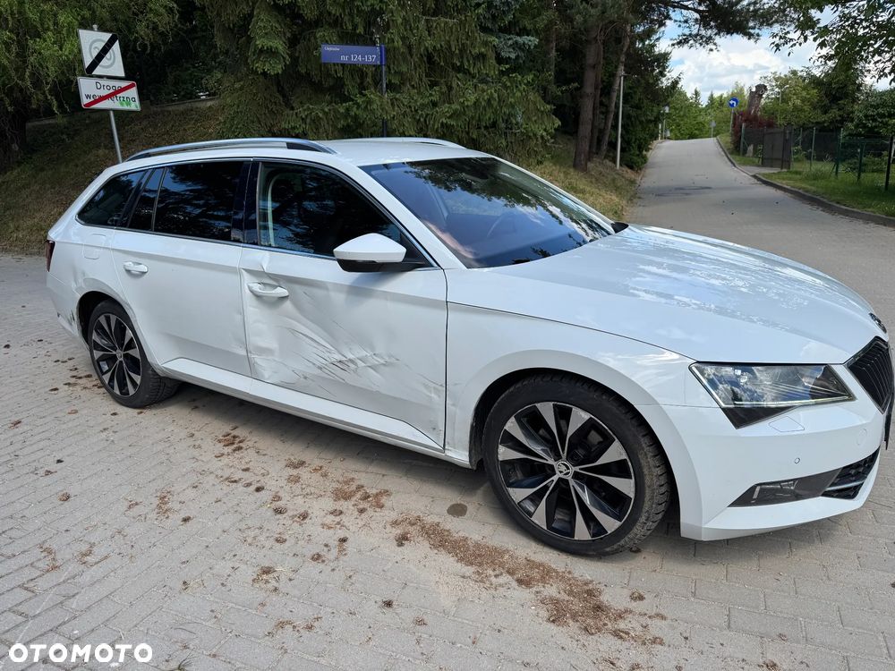 Skoda Superb 2.0 TDI 4x4 DSG Ambition - 9