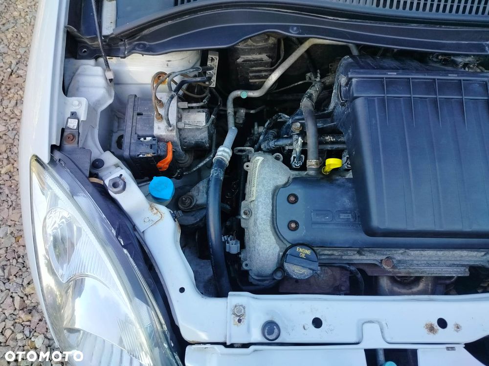 Suzuki Swift - 11