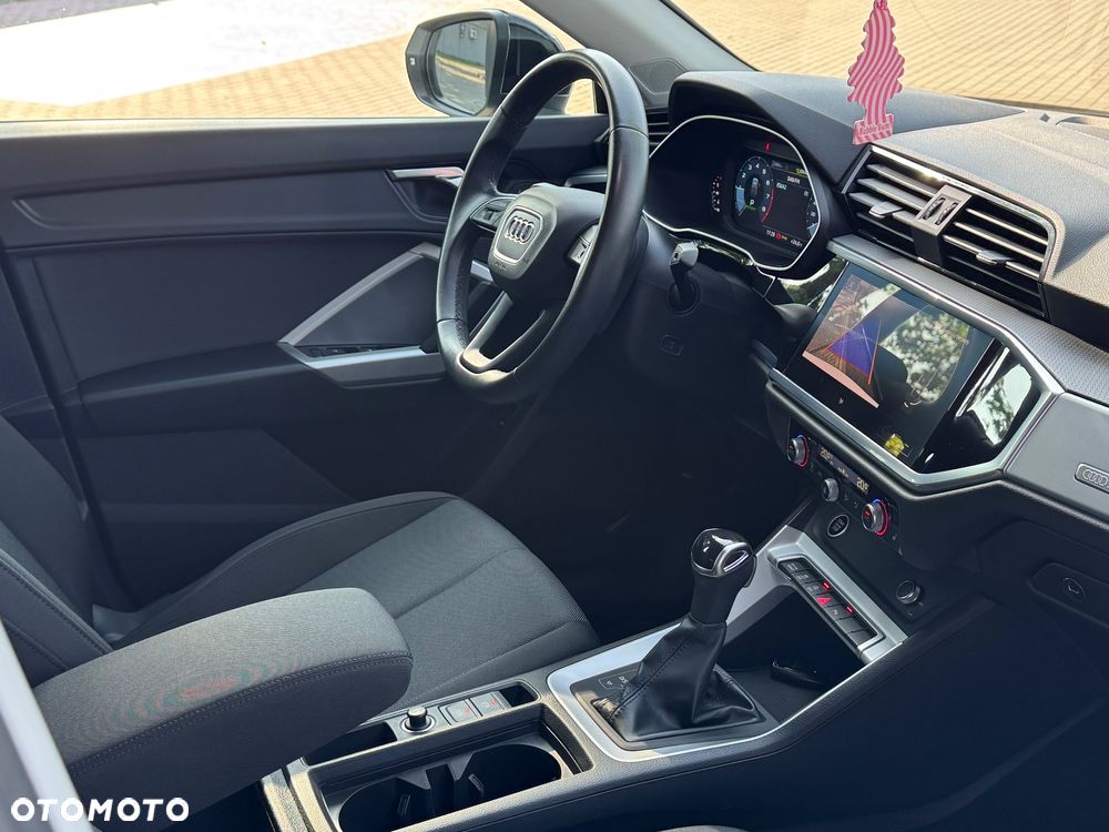 Audi Q3 35 TFSI S tronic - 12