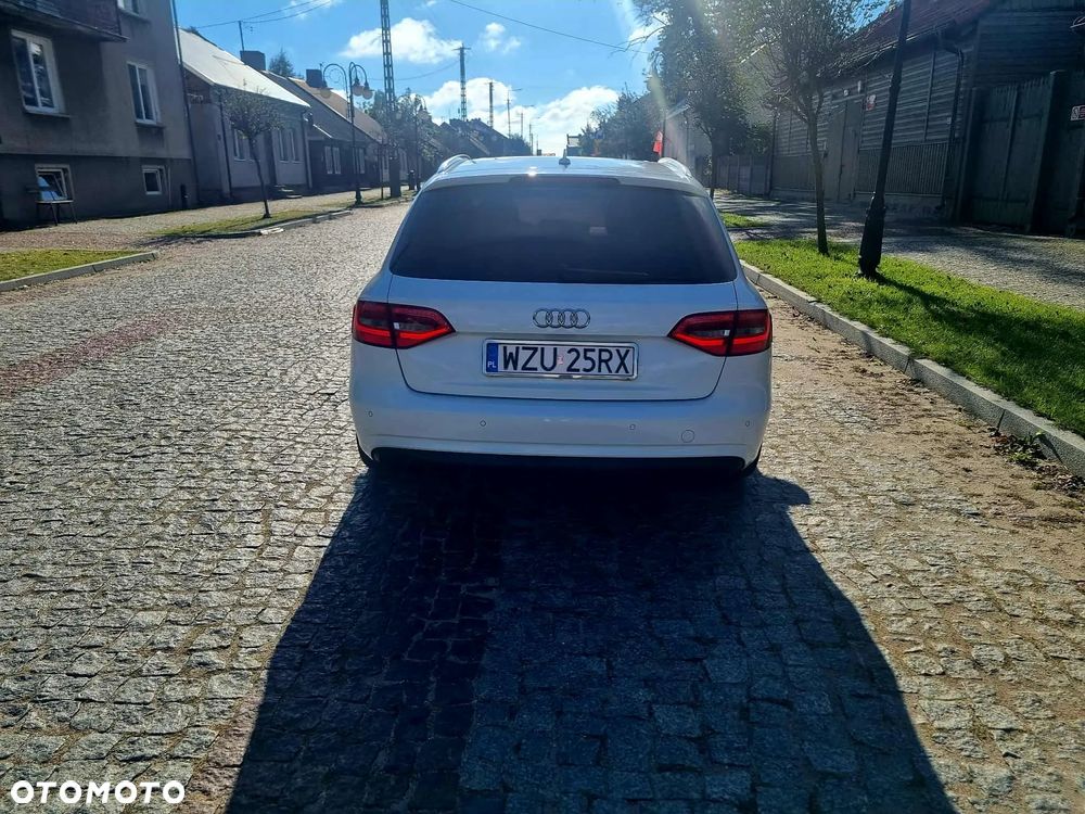 Audi A4 - 12