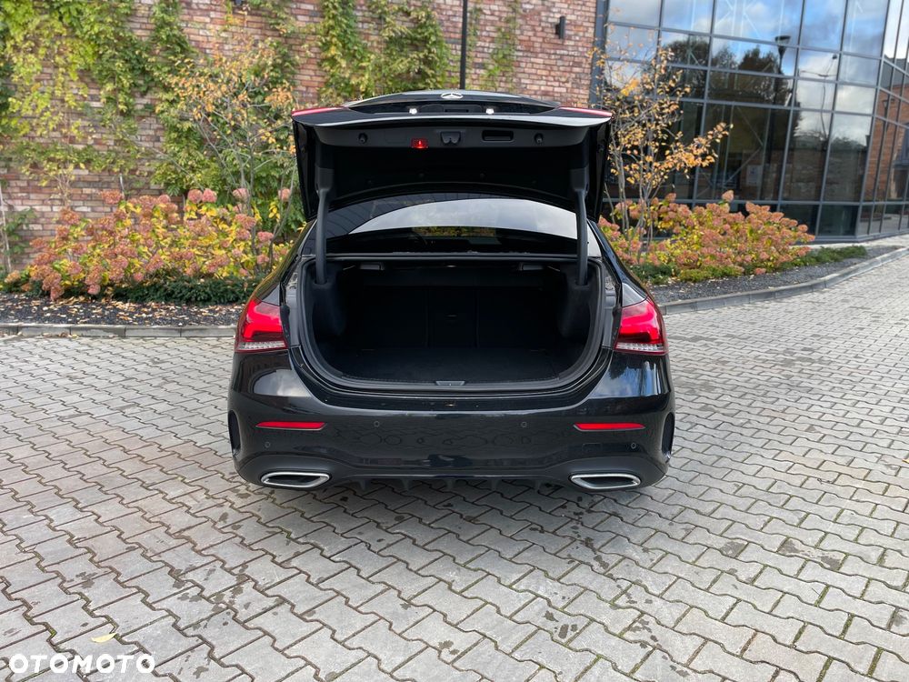 Mercedes-Benz Klasa A 180 7G-DCT AMG Line - 8