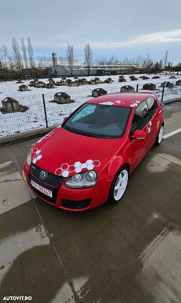 Volkswagen Golf 2.0 FSI GTI - 5