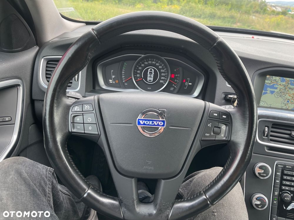 Volvo V60 D4 Edition - 20