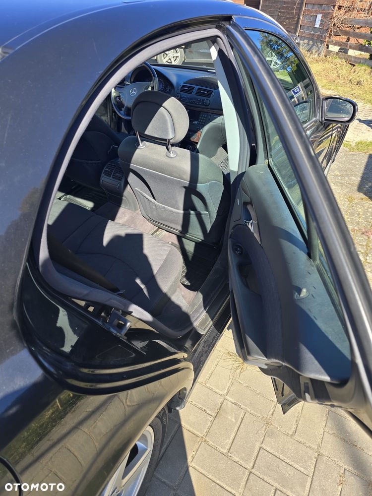 Mercedes-Benz Klasa E - 7