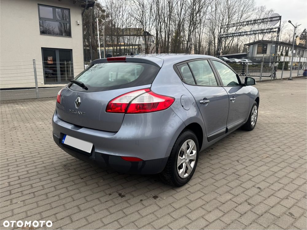 Renault Megane 1.6 16V Expression - 6