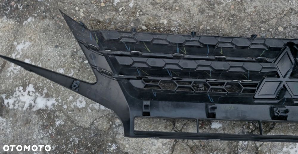 MITSUBISHI SPACE STAR LIFT 2019- GRILL ATRAPA ZDERZAKA 7450B352 7450B351 EUROPA - 7