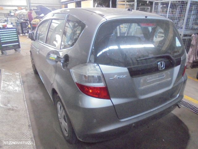 Carro MOT: L12B1 CXVEL:CM7M 3003847  HONDA JAZZ 3 2011 1.2 90CV 5P CINZA GASOLINA - 8