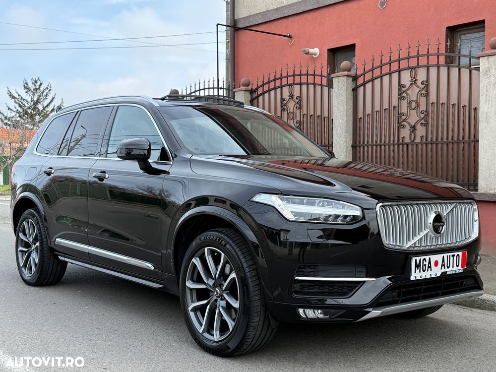 Volvo XC 90 D5 AWD Geartronic Inscription - 24