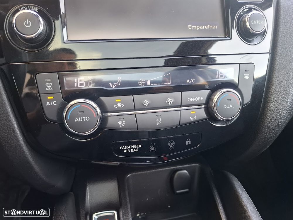 Nissan Qashqai 1.6 dCi Tekna Premium 17 Pele S P.Preta Xtronic - 21