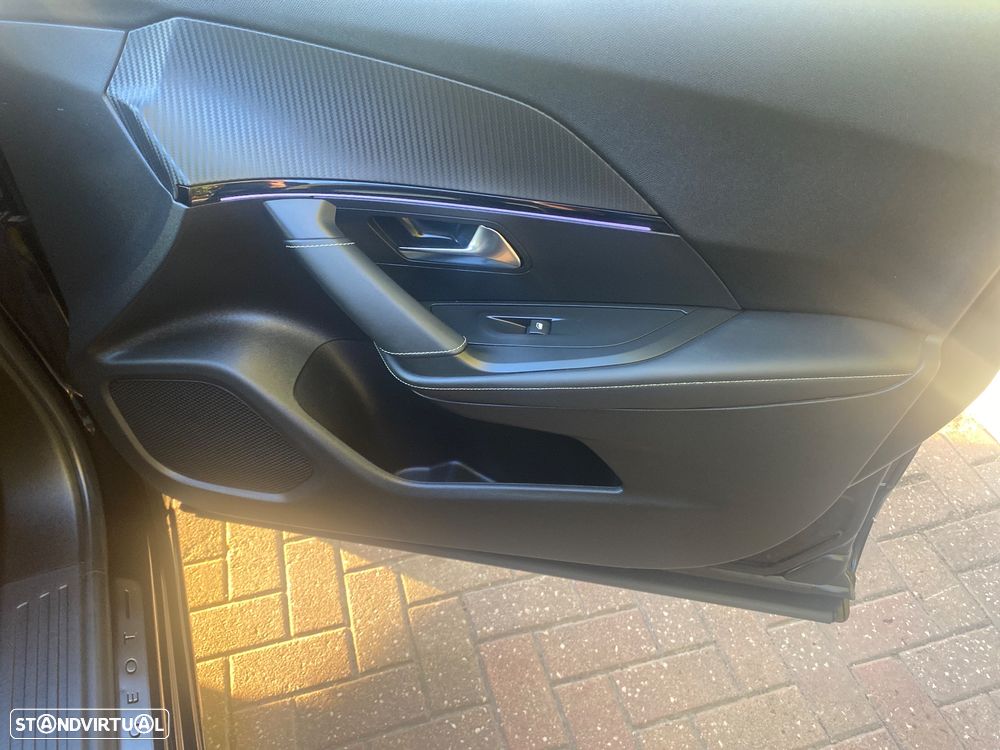 Peugeot 2008 1.2 PureTech GT Pack EAT8 - 20
