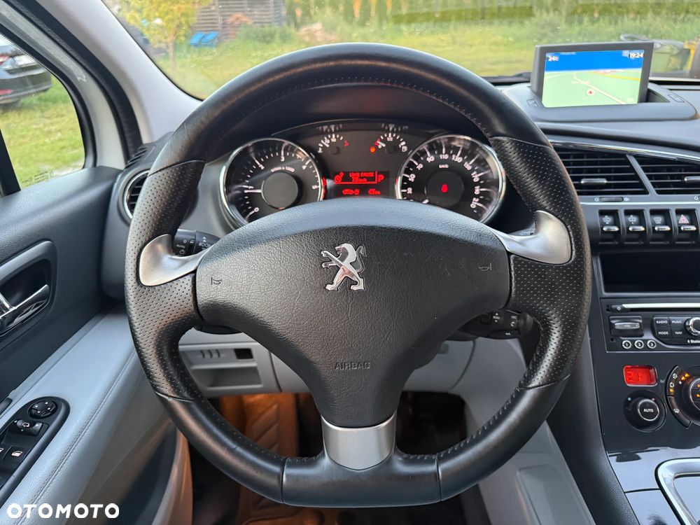 Peugeot 3008 HDi FAP 165 Automatik Business-Line - 29