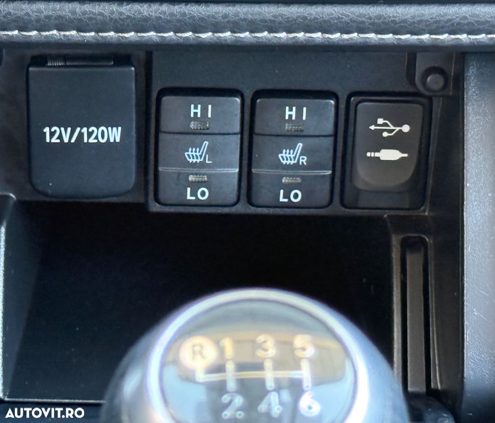 Toyota Auris 1.6 D-4D Edition S+ - 21